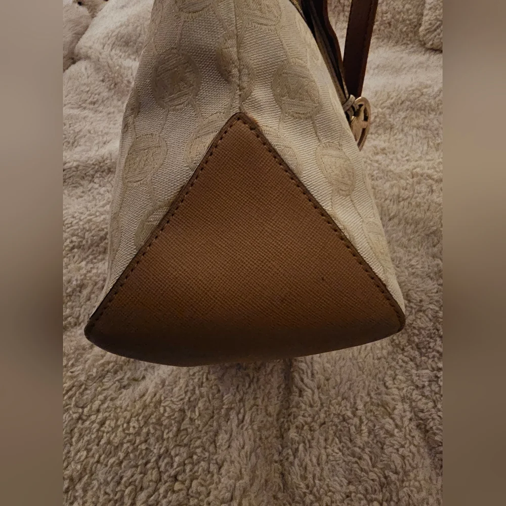 MICHAEL Michael Kors Kempton Double Pocket shoulder bag/crossbody EUC - Picture 9 of 16